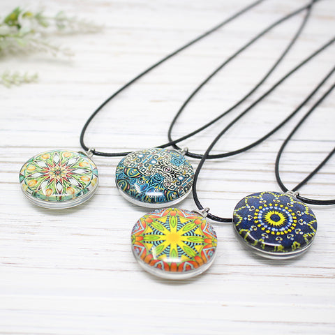 Glass Pendant Necklaces